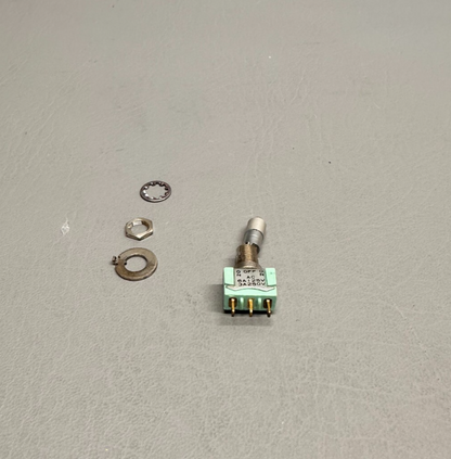 587-955 Piper Aircraft Switch