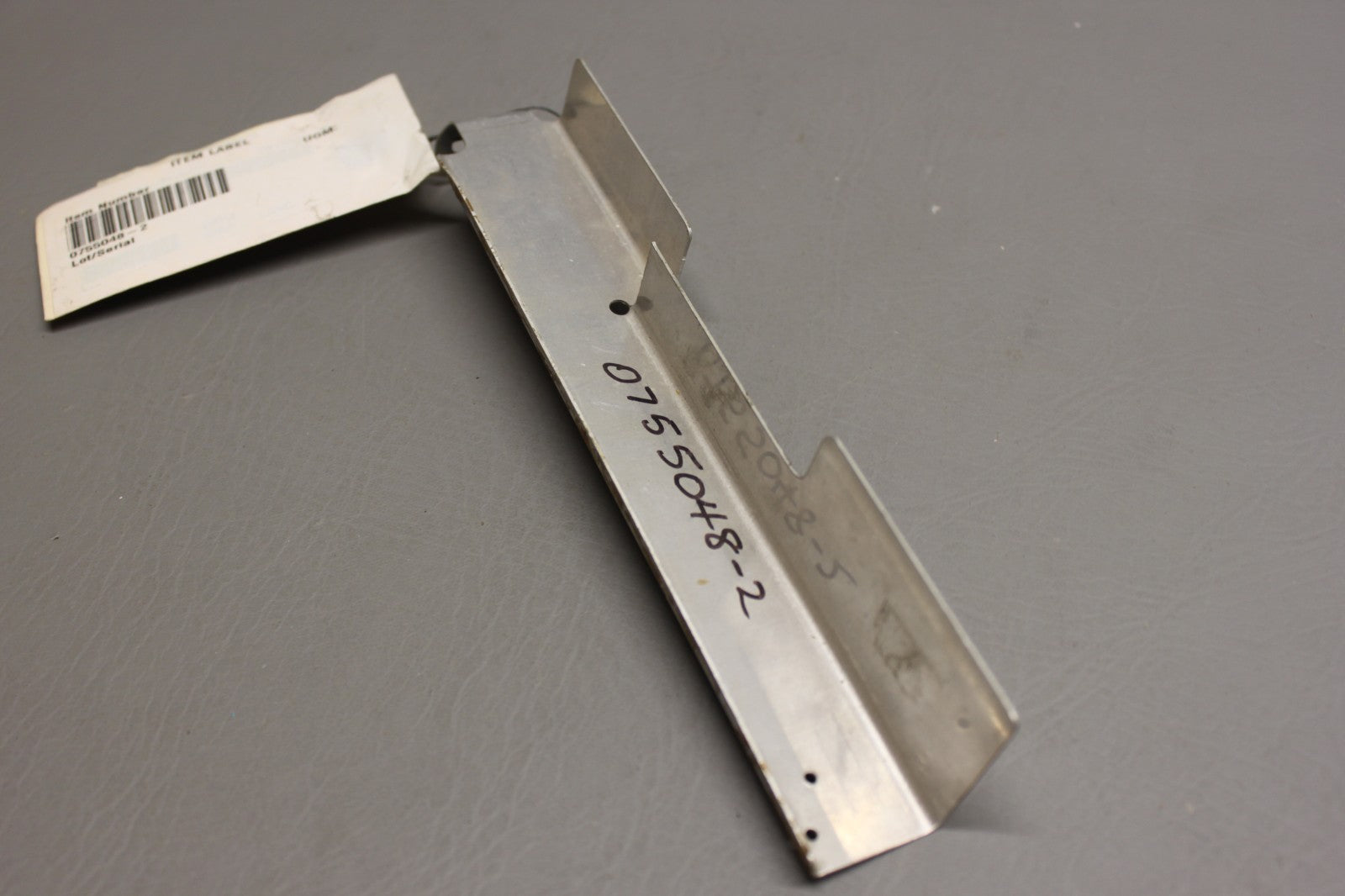 0755048-2 Cessna Baffle