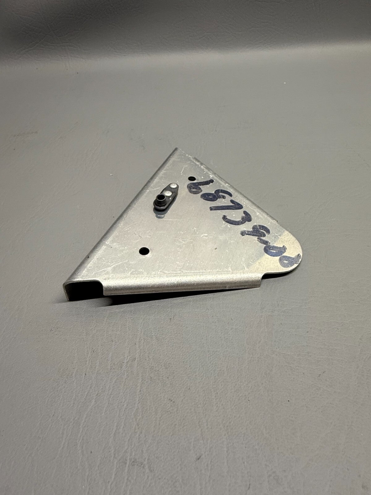 Piper Bracket P/N 68739-000