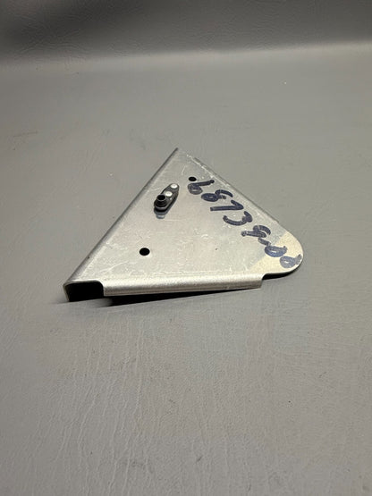 Piper Bracket P/N 68739-000