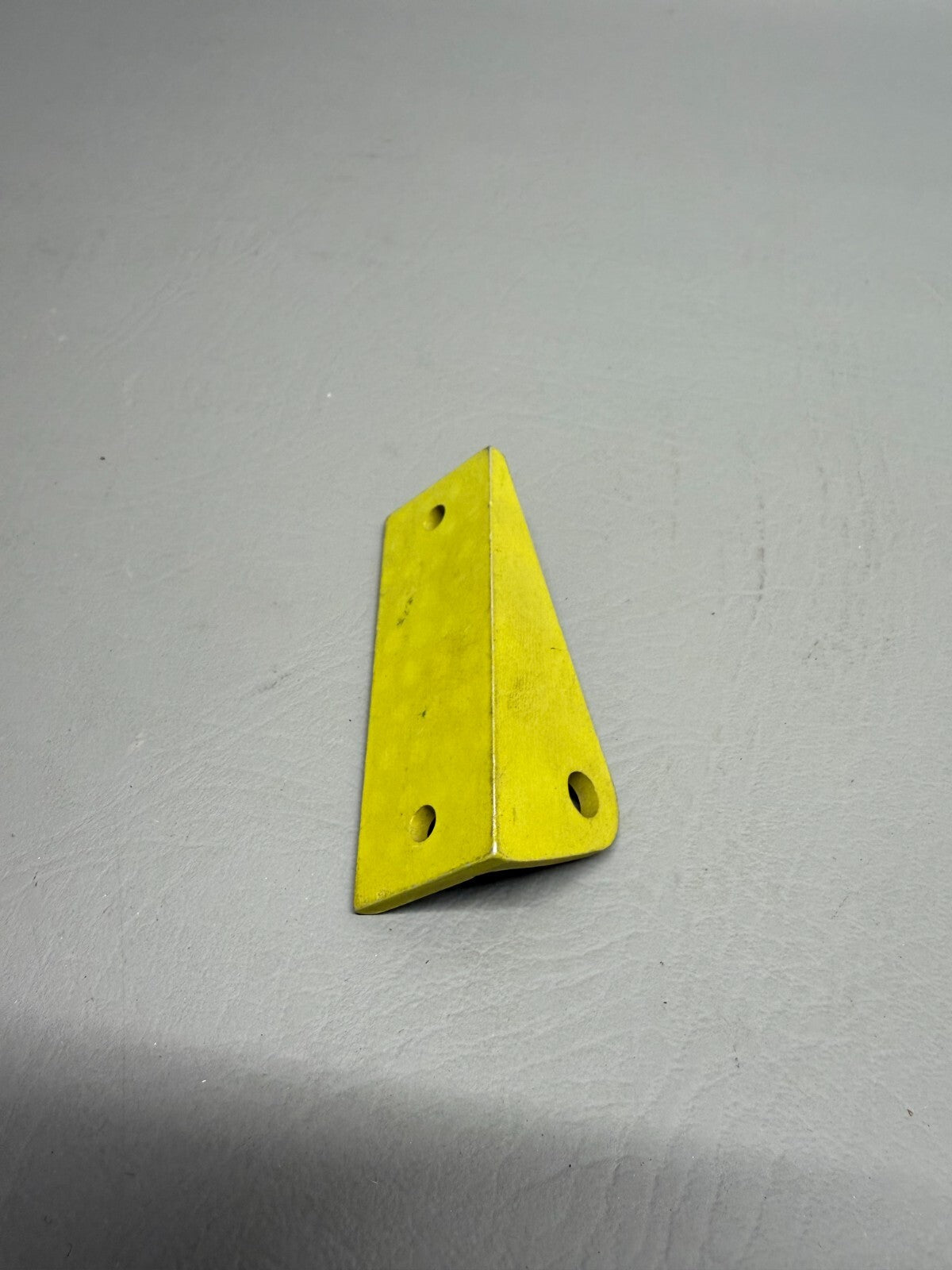 Piper Bracket Front Aileron P/N 40110-001