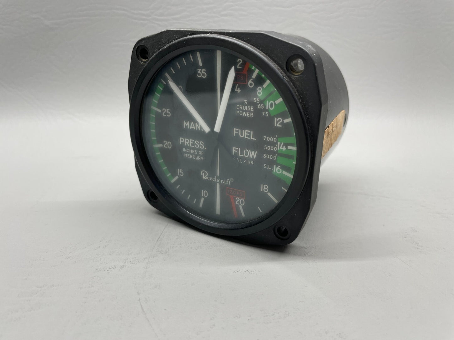 United Instruments Manifold-Fuel Pressure Indicator P/N 6313