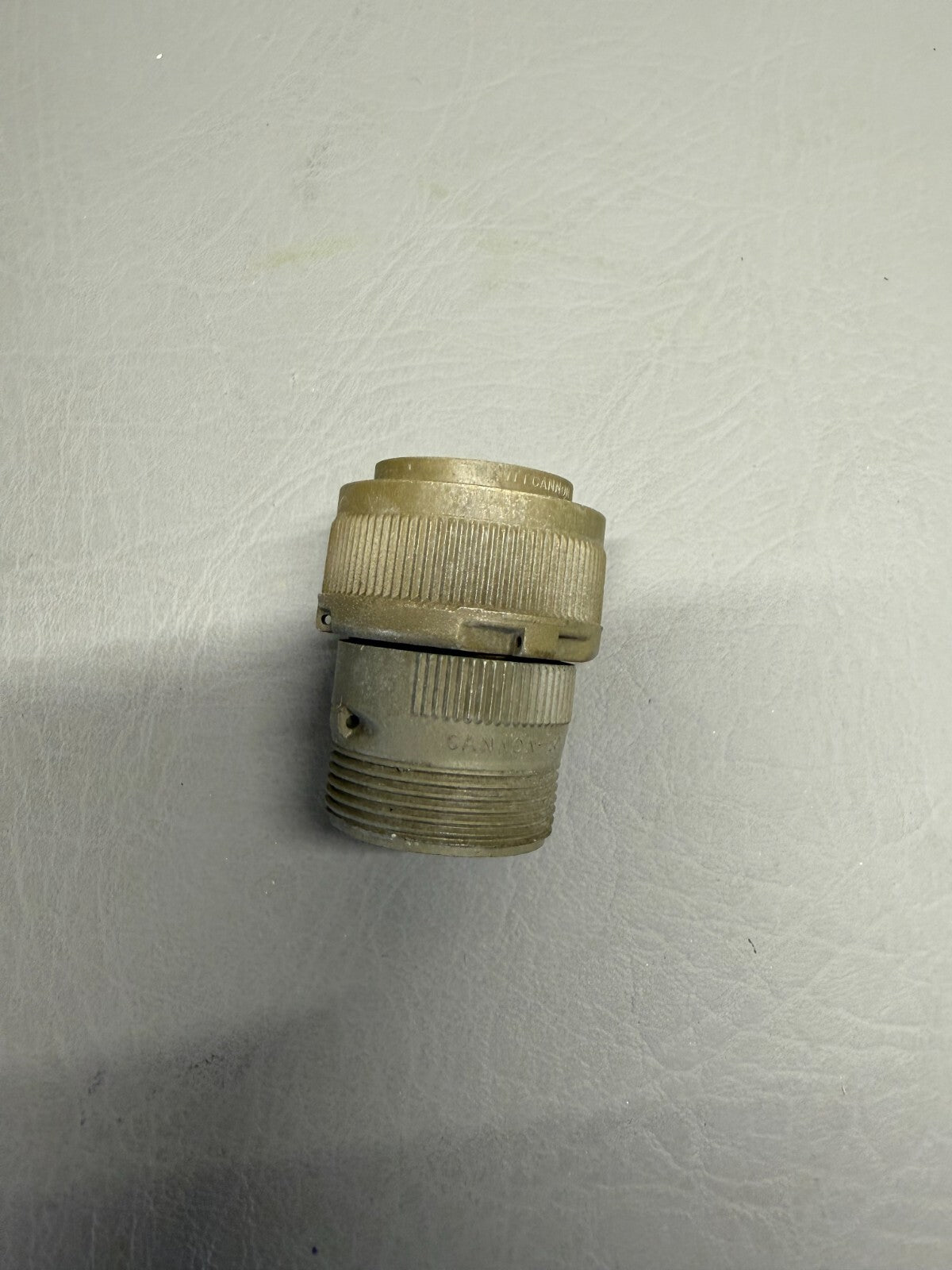 MS3106A20-27S Amphenol Connector