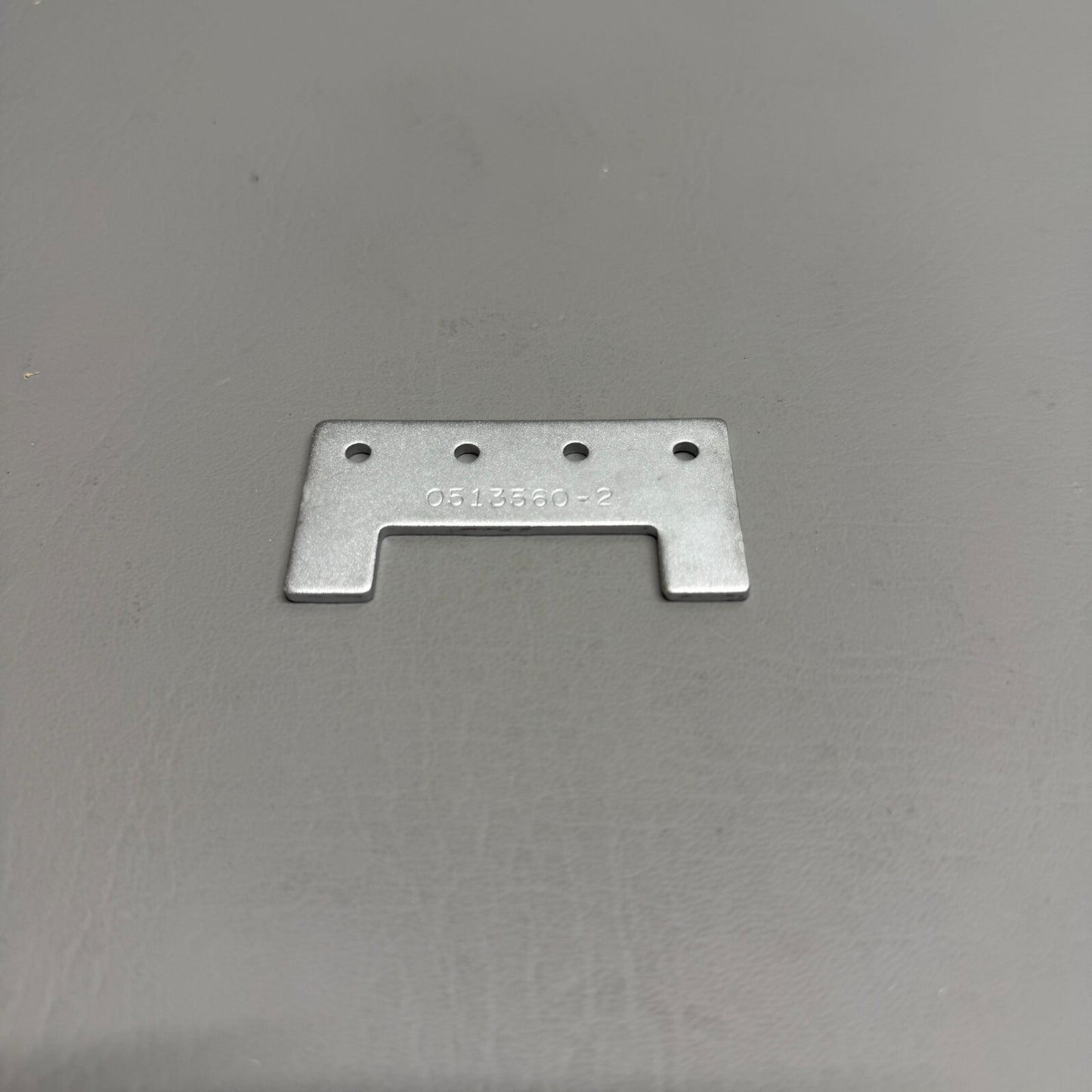 Cessna Seat Plate P/N 0513560-2
