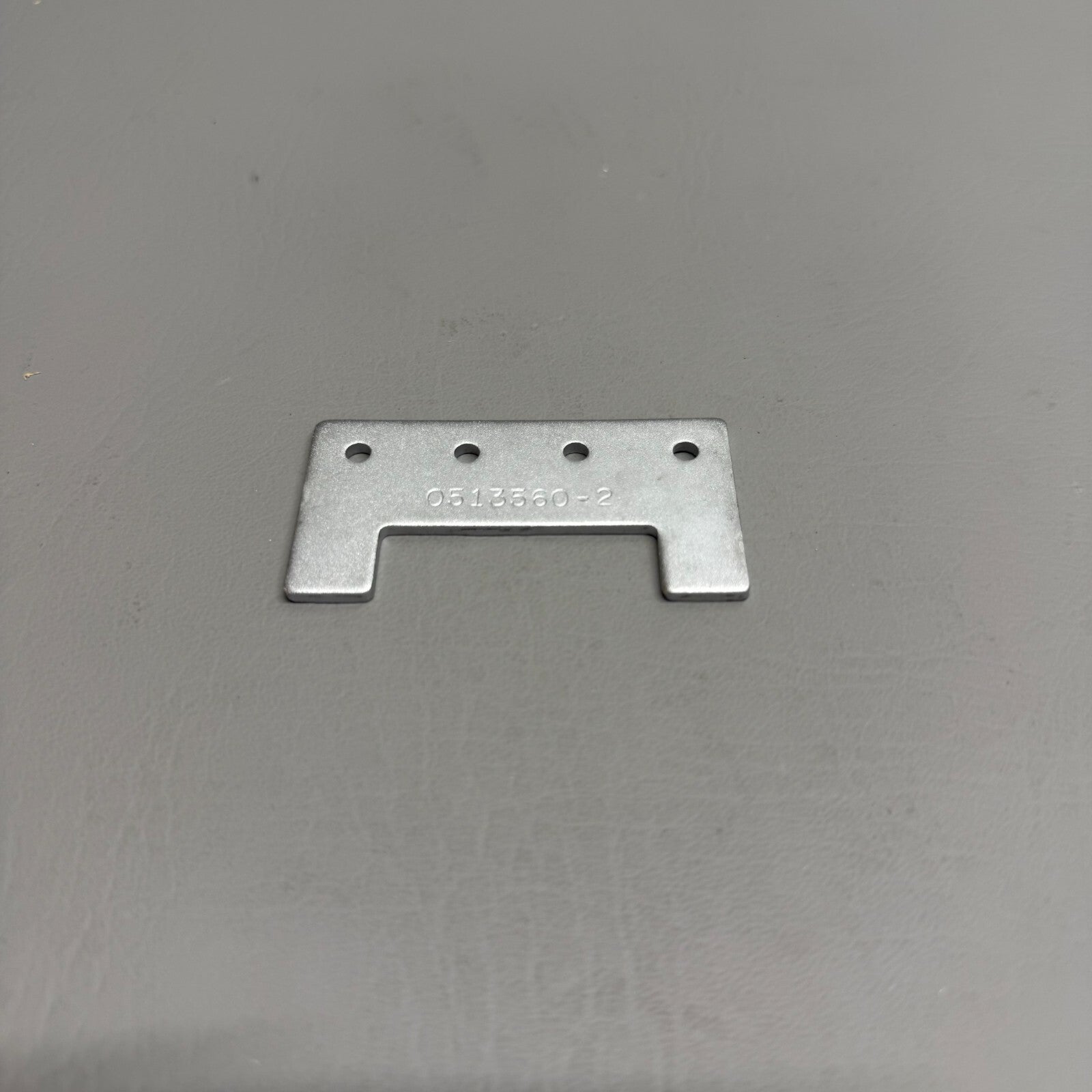 Cessna Seat Plate P/N 0513560-2