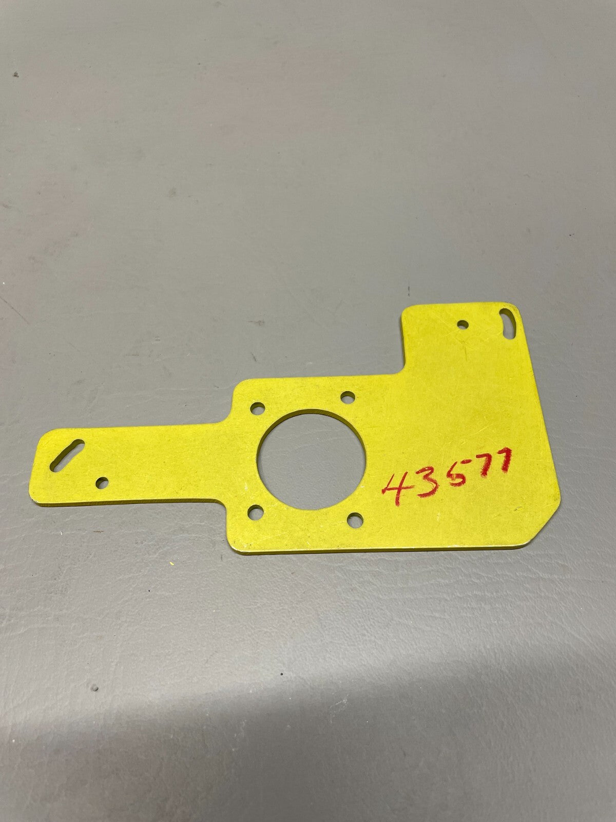 Piper Plate P/N 43577