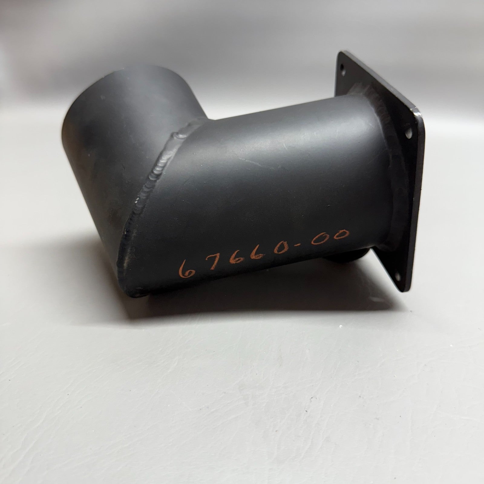 67660-000 Piper Air Inlet and Throttle Bracket