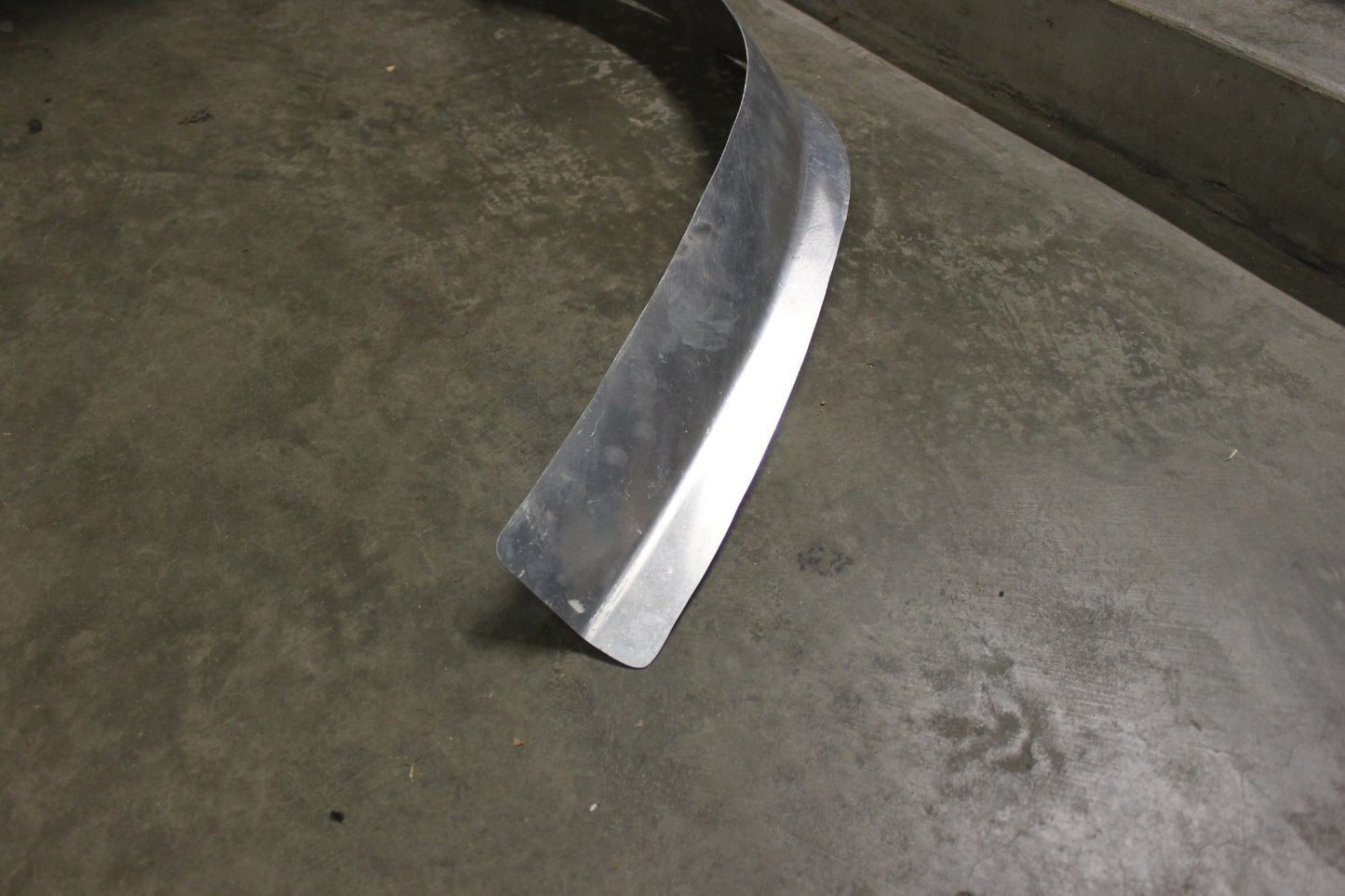 5111602-3 Cessna 421B Window Retainer Lower LH (NEW)