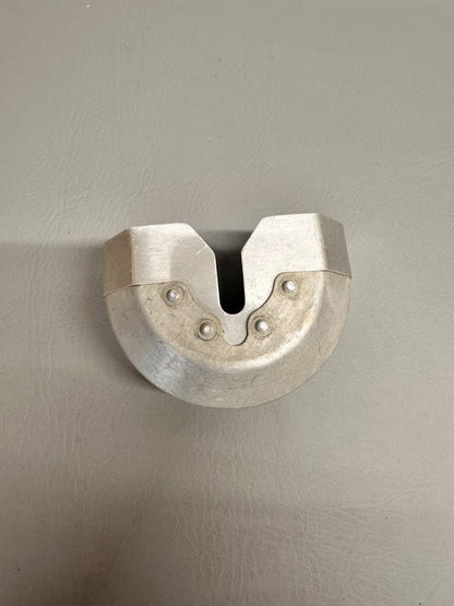5056011-4 Cessna Shield