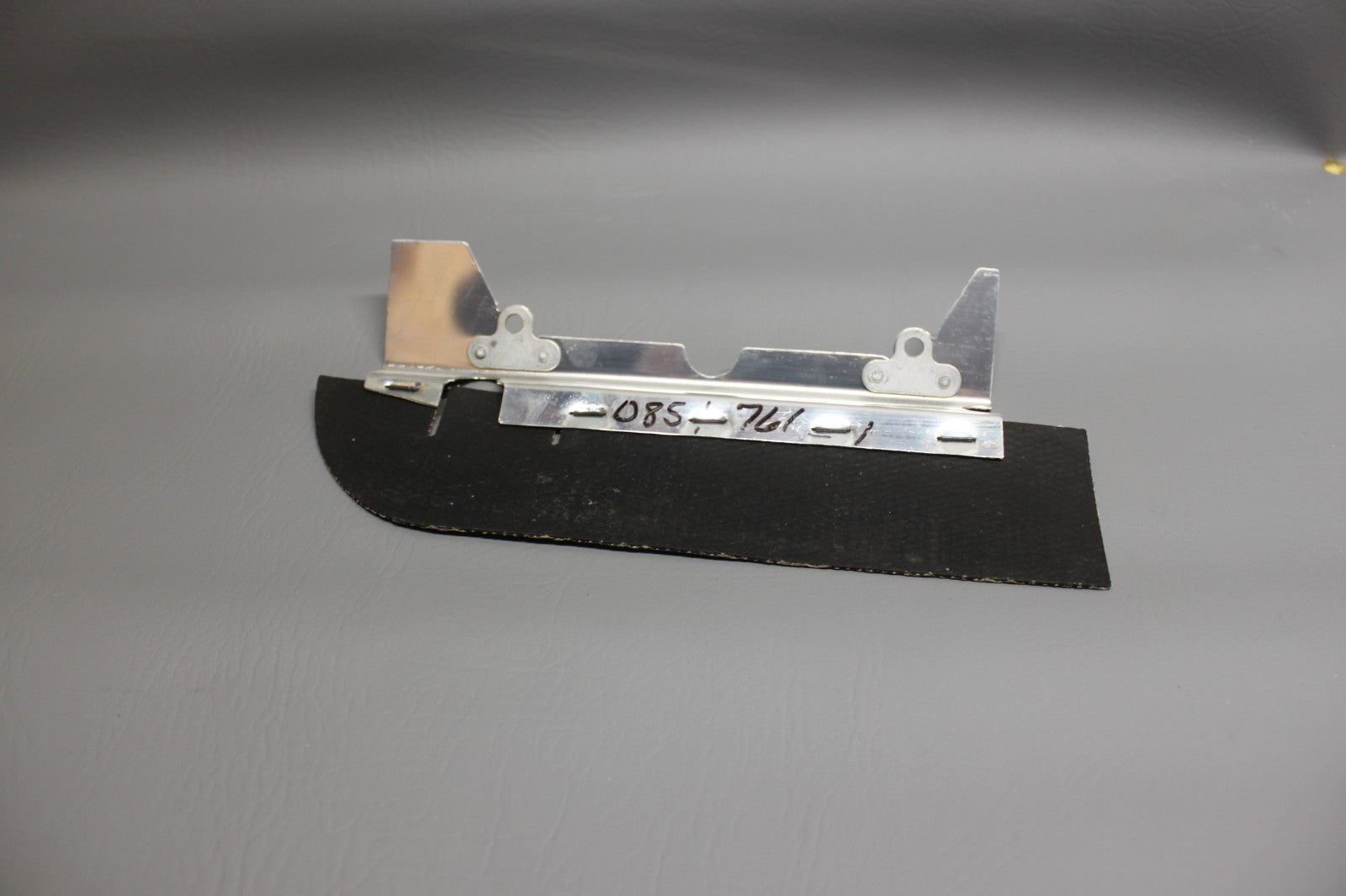 0851761-1 Cessna Baffle