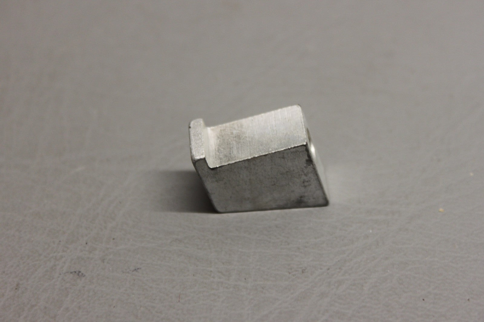 1741006-3 Cessna Wing Leveler Bushing Retainer