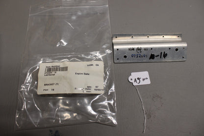 0752609-16 Cessna Bracket
