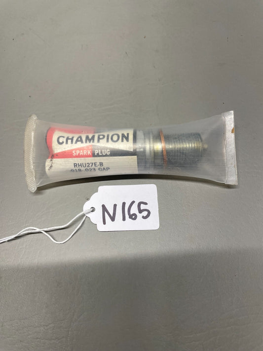 Champion RHU27E Spark Plug (NEW)