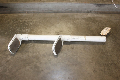 0811901-2 Cessna 310G Retractable Strut Step Assembly