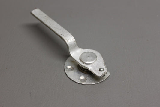 1613043-13 Cessna 188 Hopper Door Latch