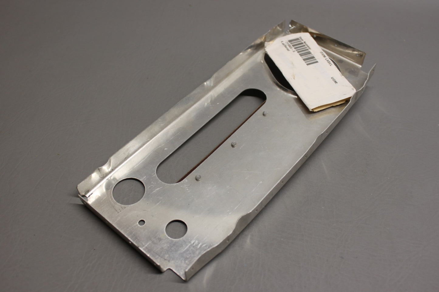 1711003-5 Cessna Bulkhead