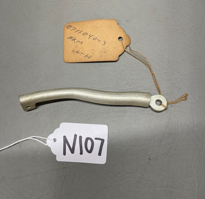 Cessna Door Stop Arm P/N 0711040-3 (NEW)
