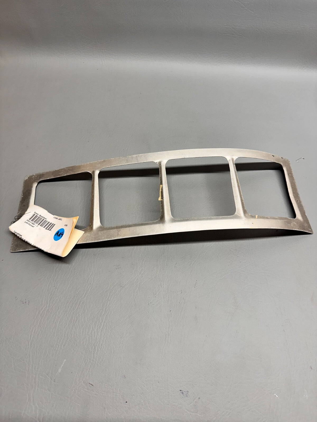 0851160-7 Cessna Grill