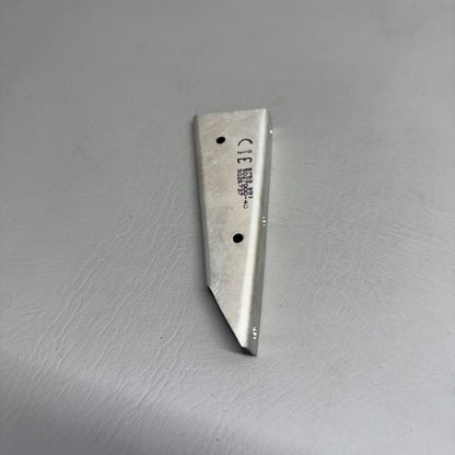 5027000-40 Cessna Main Gear Door Hinge Bracket RH