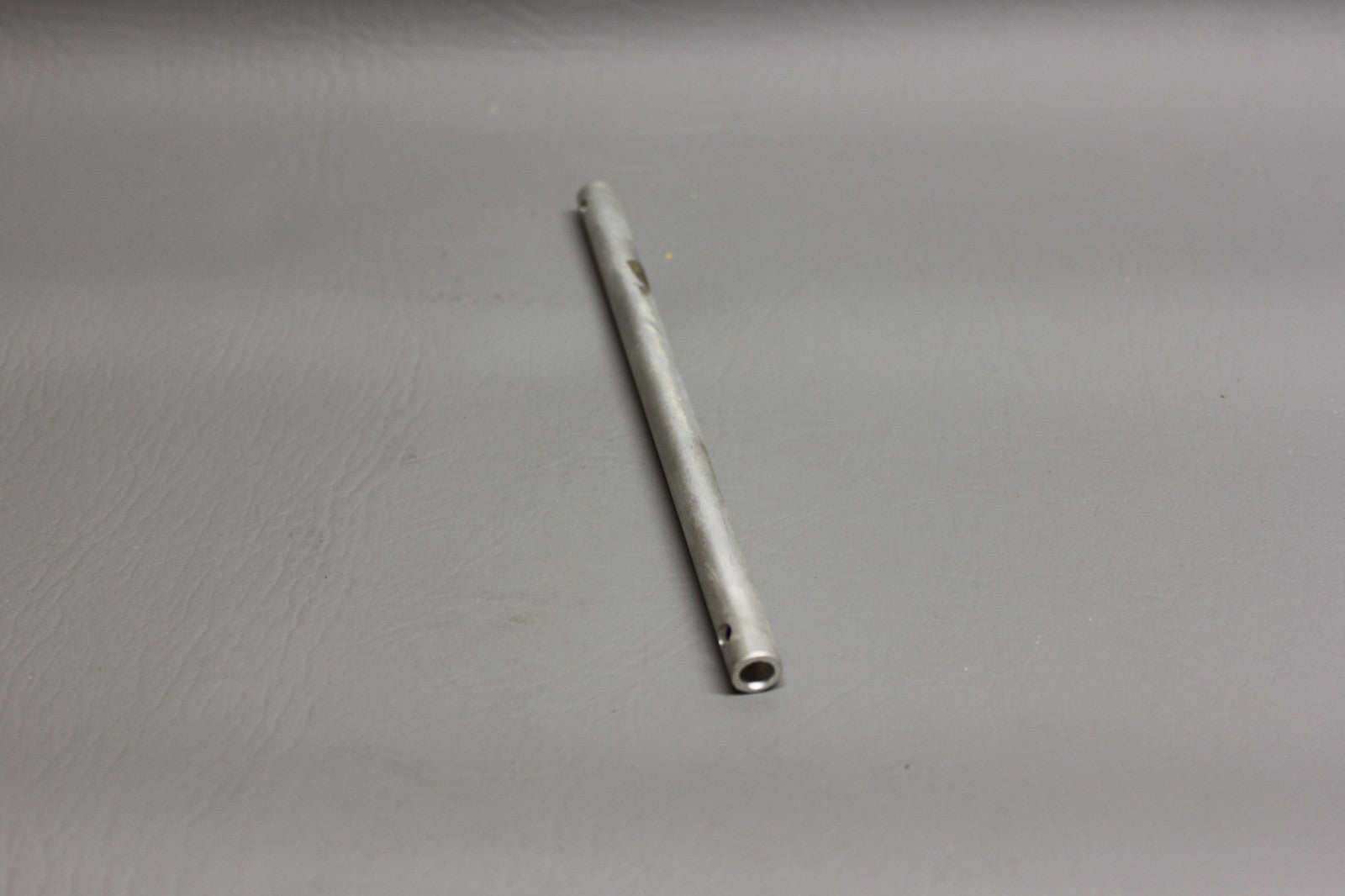 41523-005 Piper Shaft