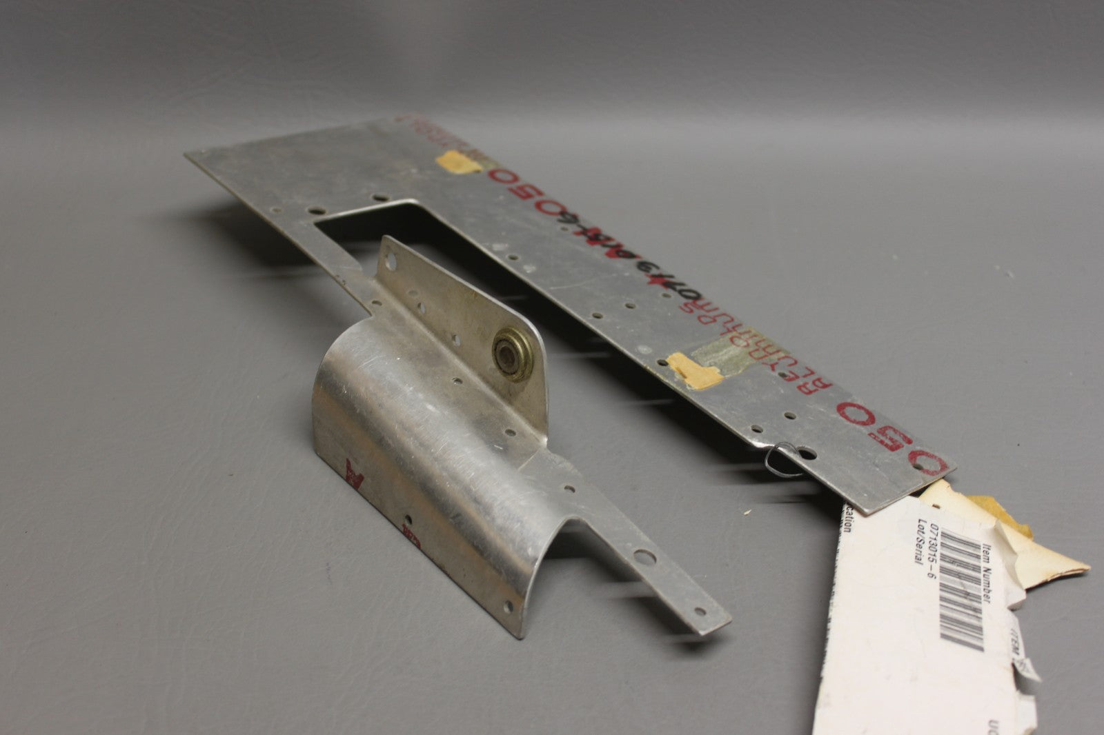 0713015-6 Cessna Fuselage Tunnel Cover