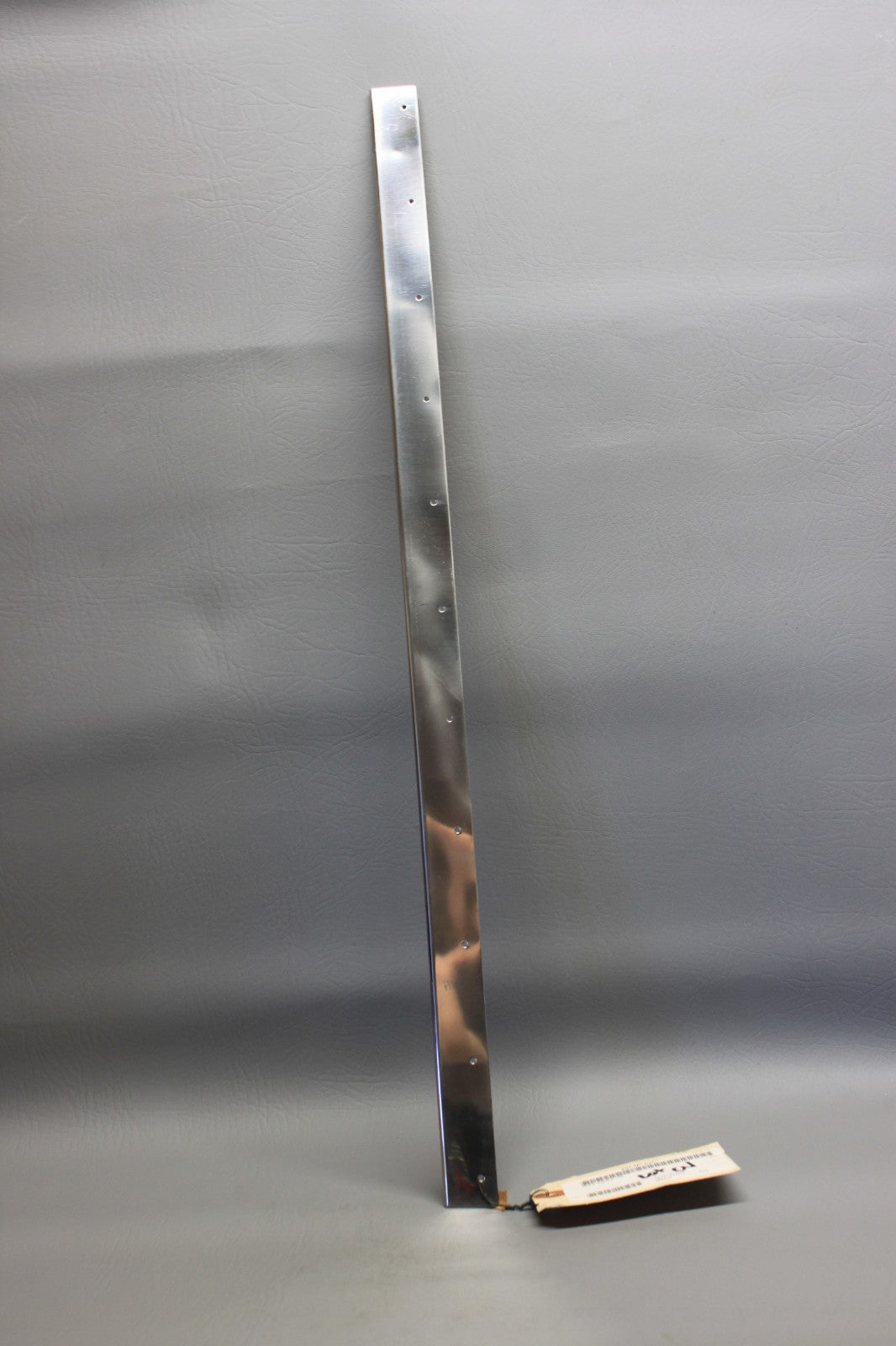 5014053-5 Cessna Trim Plate