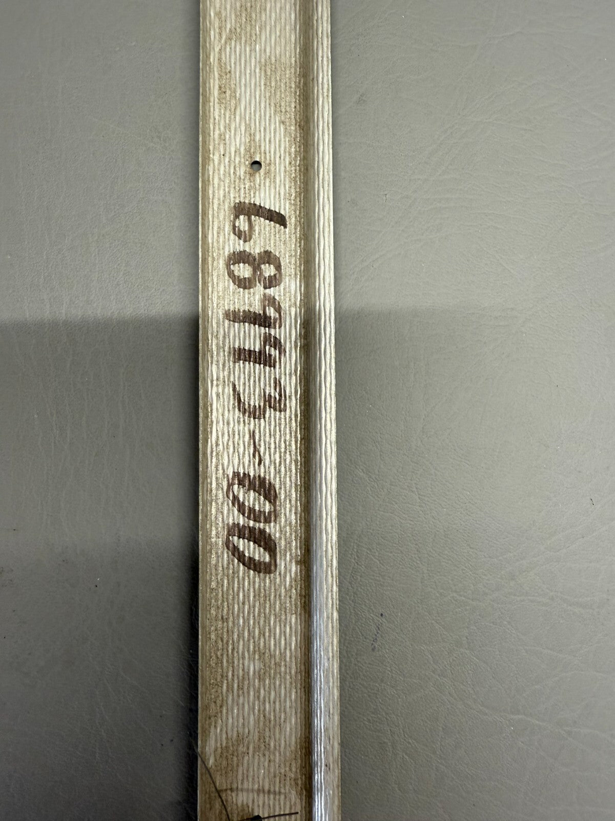 68993-00 Piper Door Threshold