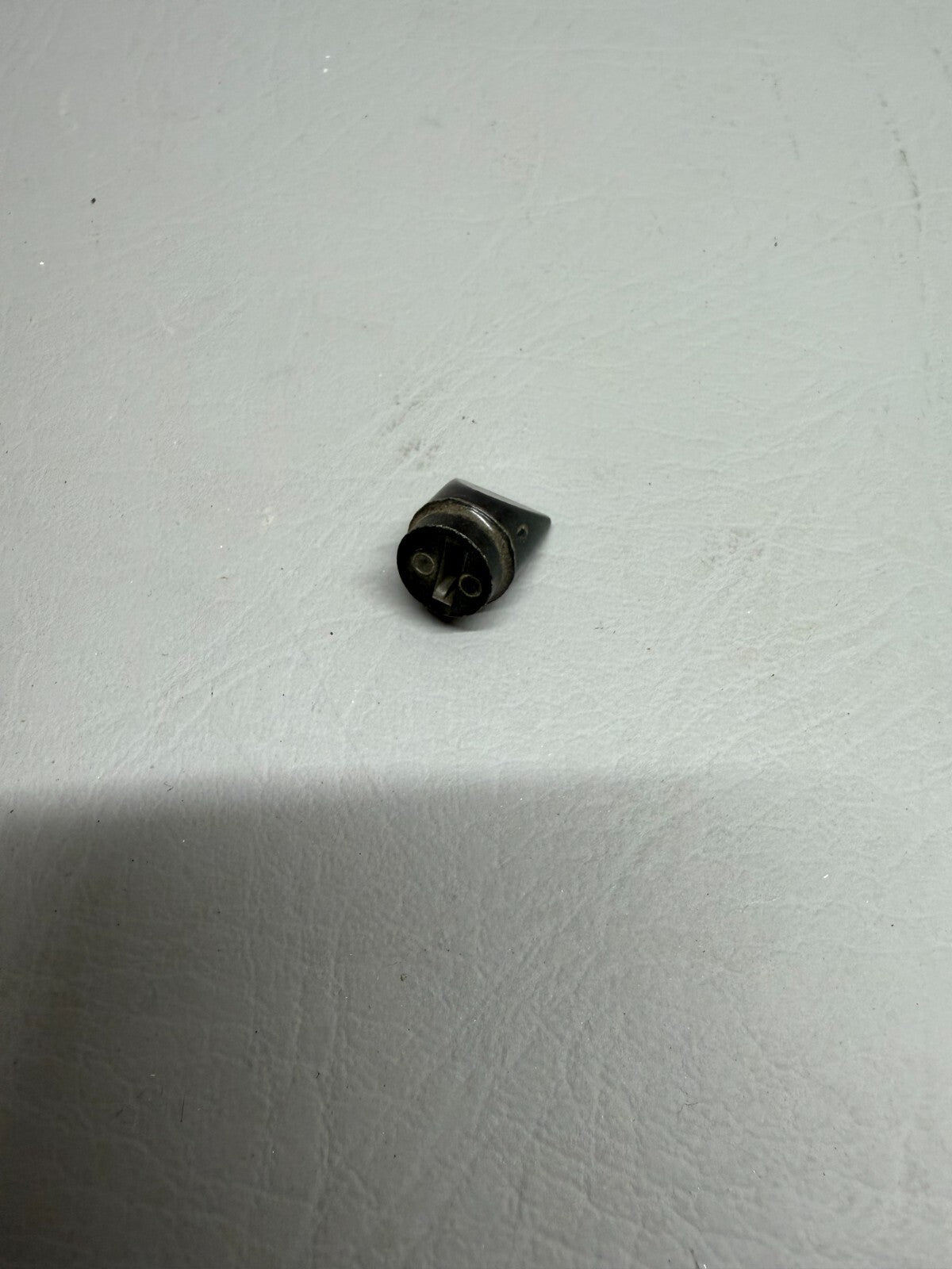 Piper Knob P/N 471-070