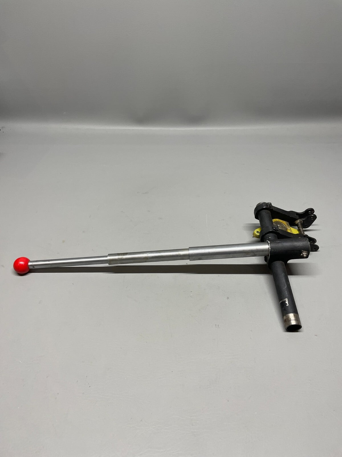 Piper PA24 Commanche Manual Gear Extension Lever Assy P/N 21036-000