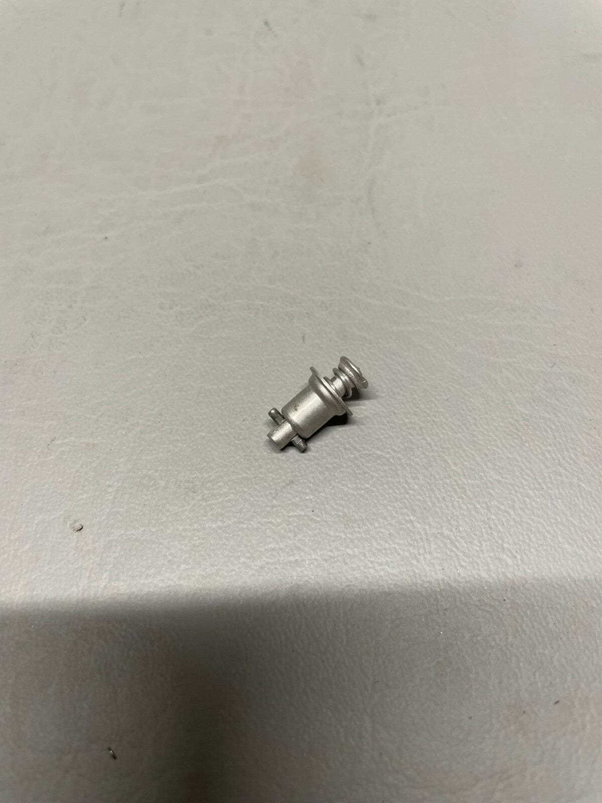 Cessna Camloc Fastener P/N 27S3-8  (NEW)