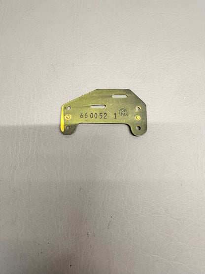 660052-1 Mooney Bracket