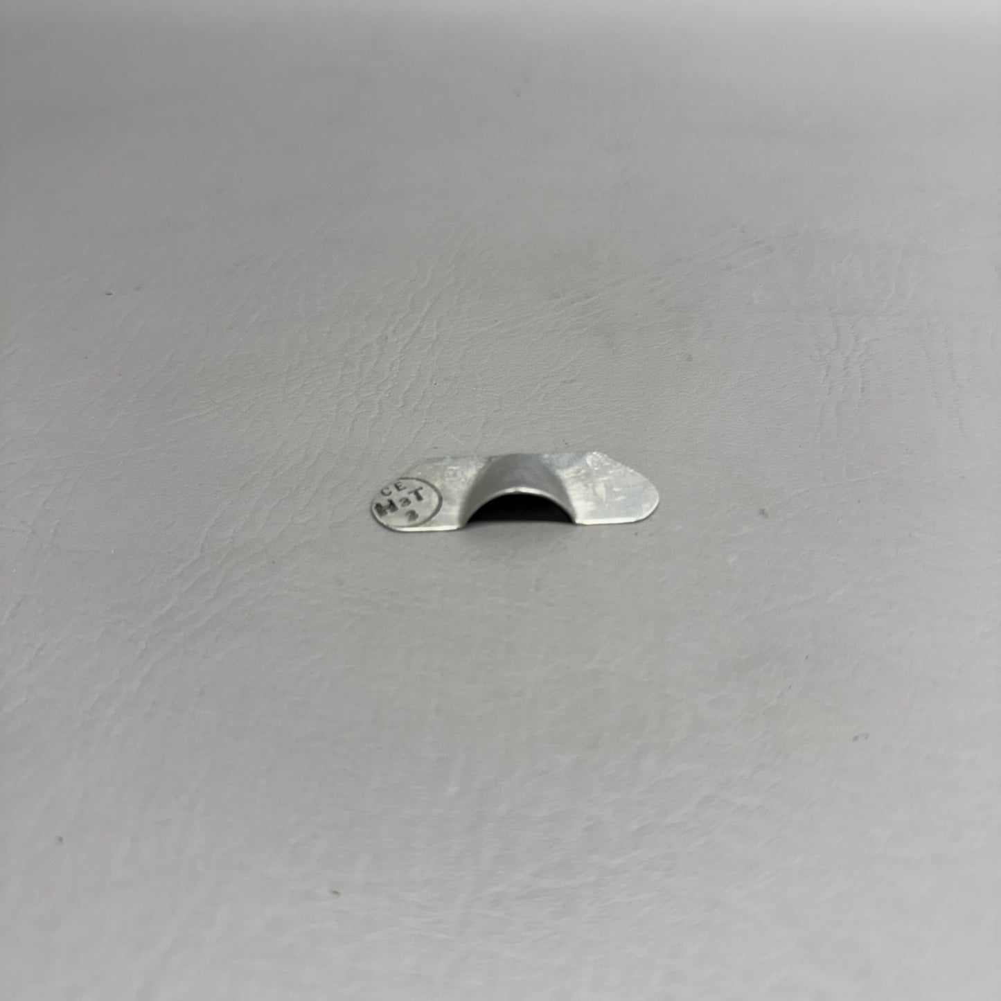0823337-2 Cessna Grommet