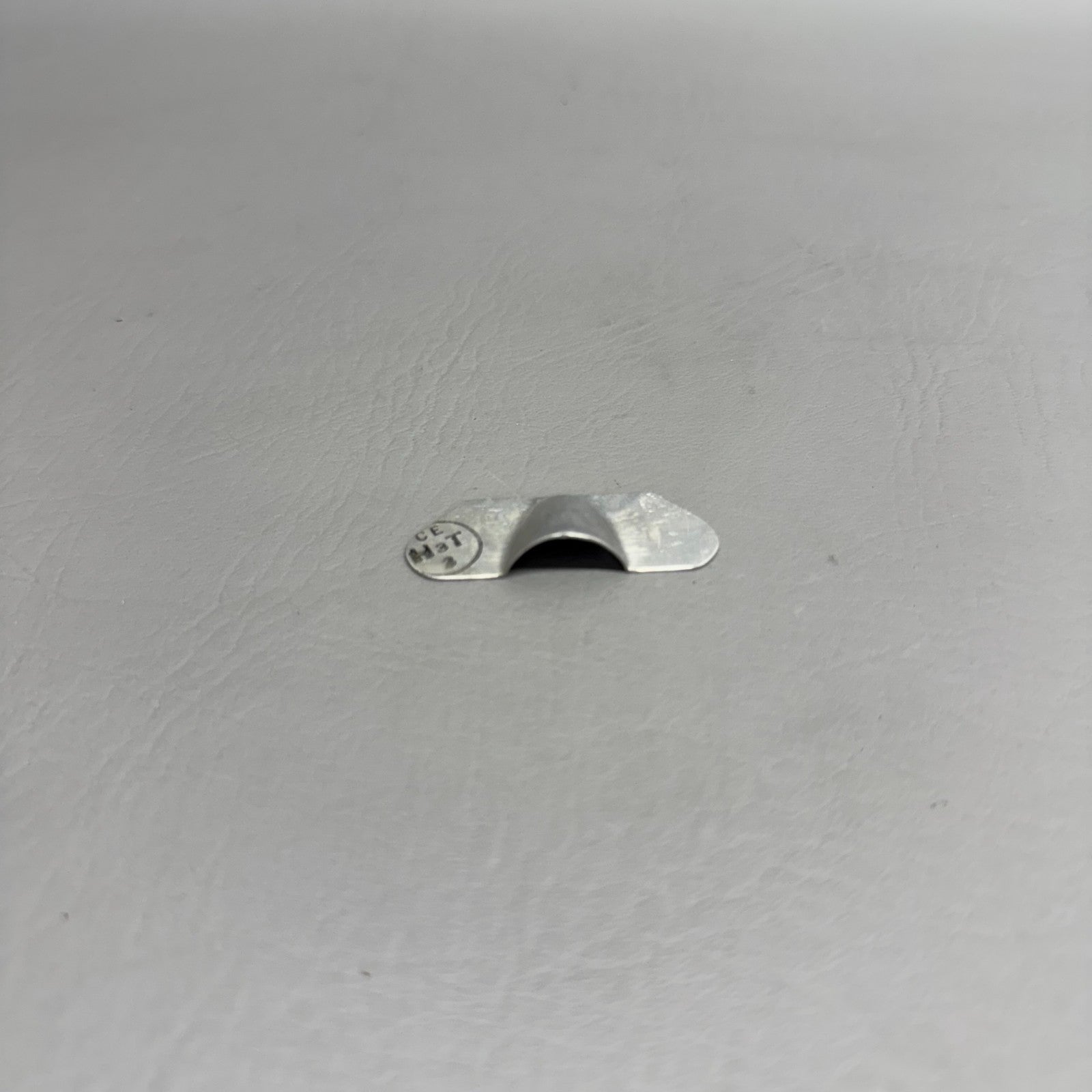 0823337-2 Cessna Grommet