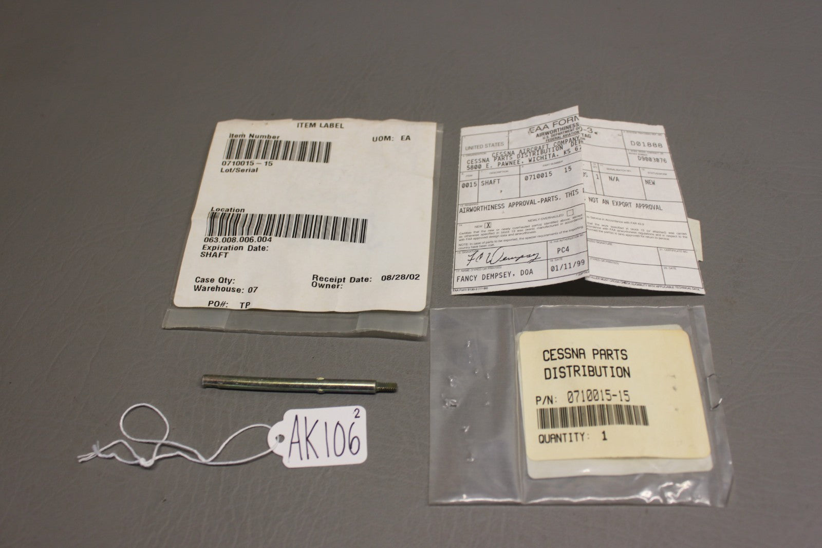 0710015-15 Cessna Shaft Assy