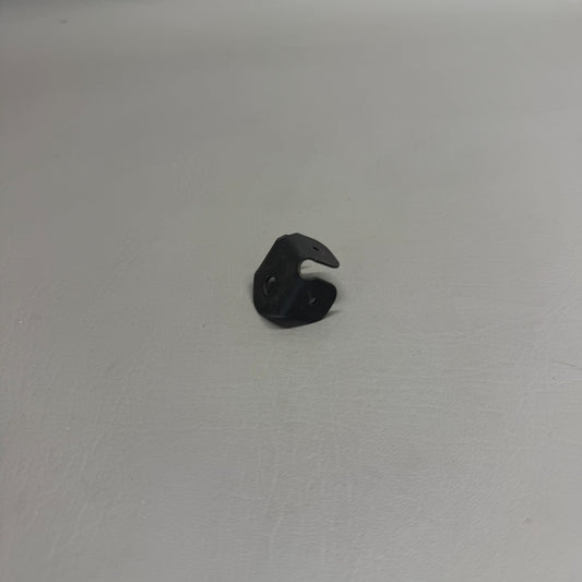 42231-000 Piper Bracket Assy
