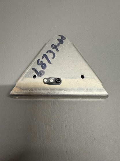 Piper Bracket P/N 68739-000