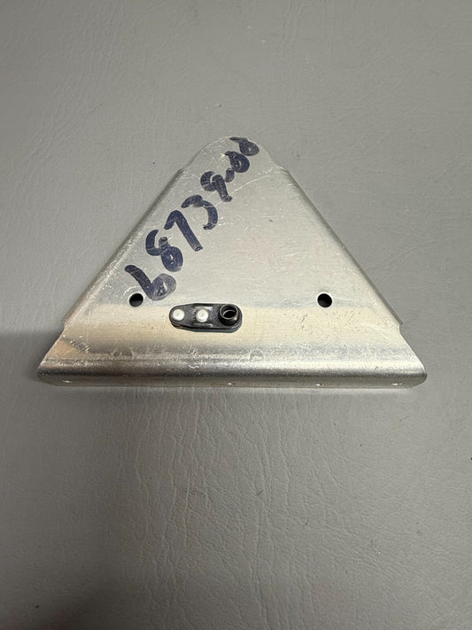 Piper Bracket P/N 68739-000