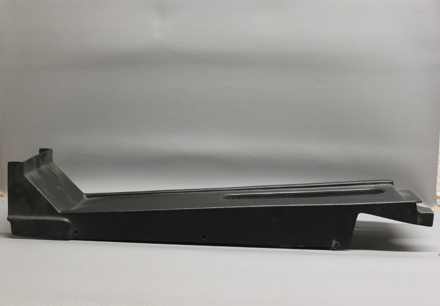77733-11 Piper Trim Console