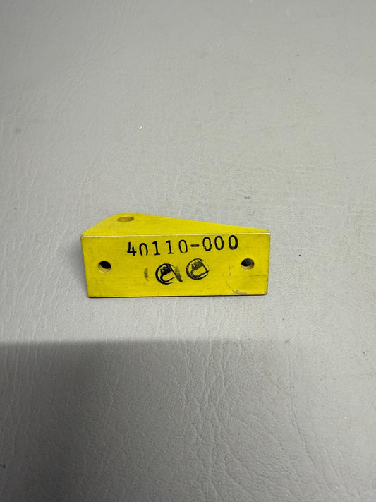 Piper Bracket Front Aileron P/N 40110-000