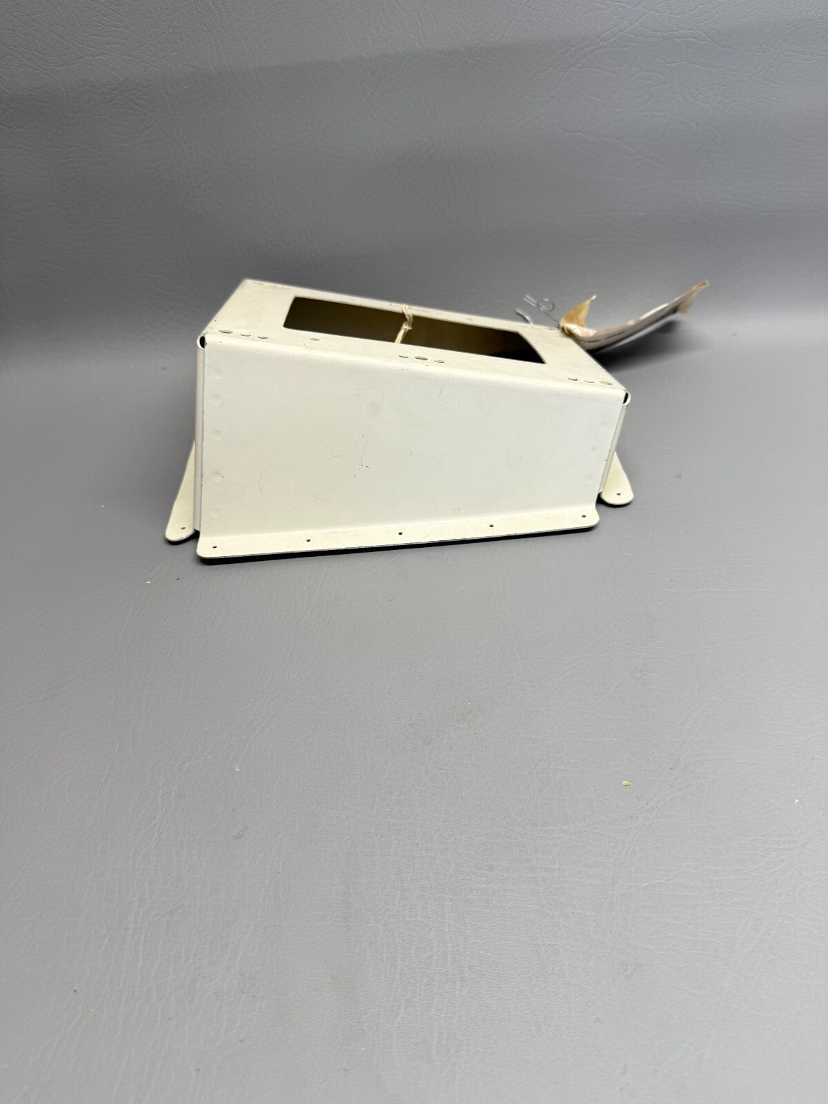 52939-000 Piper Navajo Mounting Bracket Synchrophaser Computer Mount
