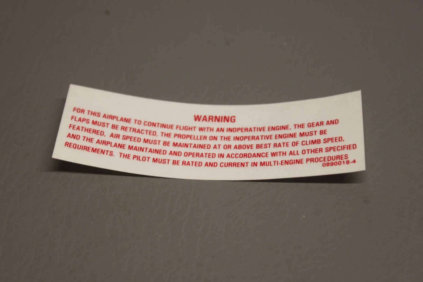 0890018-4 Cessna Placard