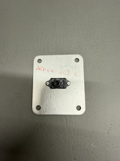 32884-003 Piper Plate Assy