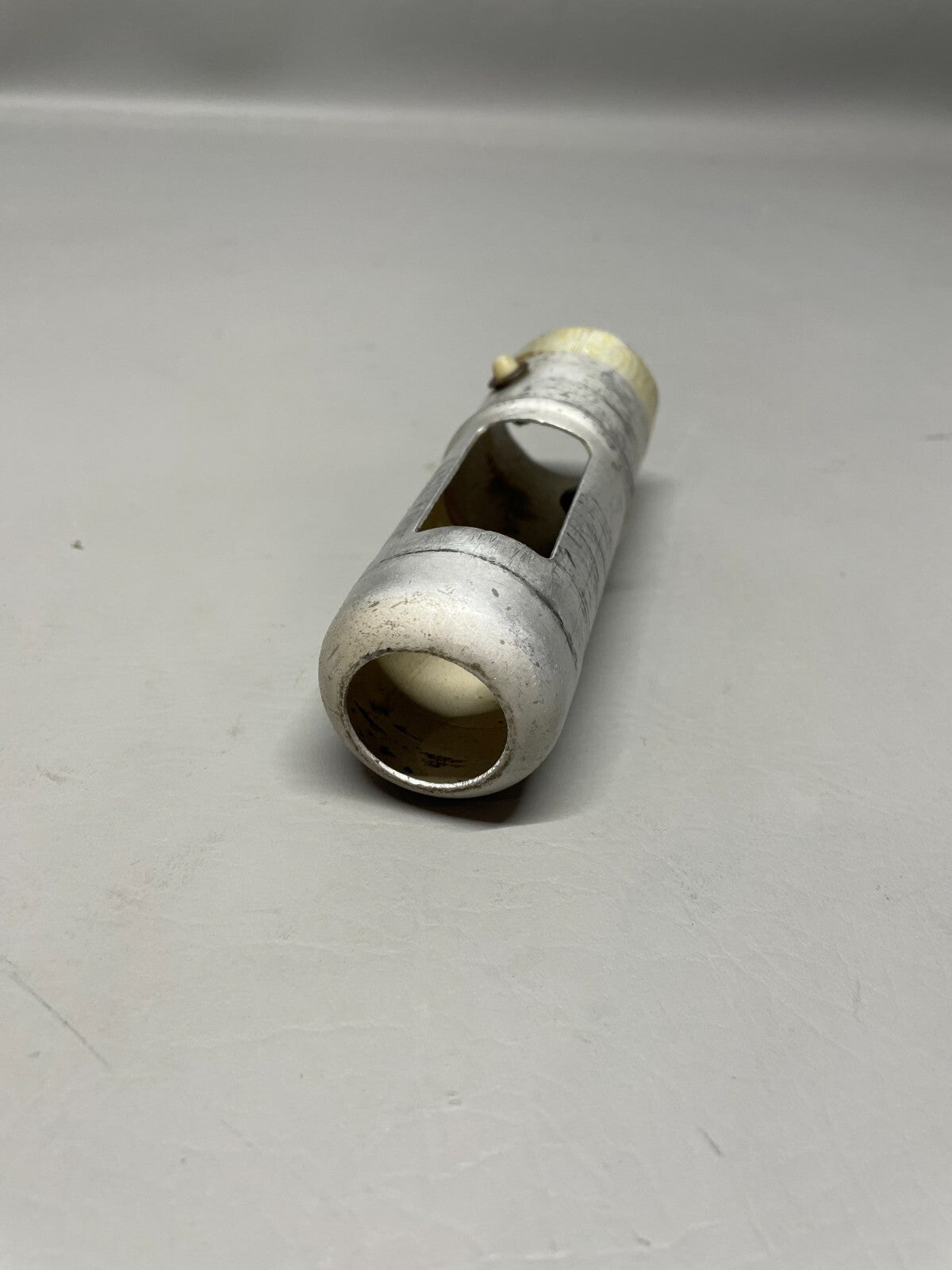 Cessna Outlet Assy P/N 0413163-18
