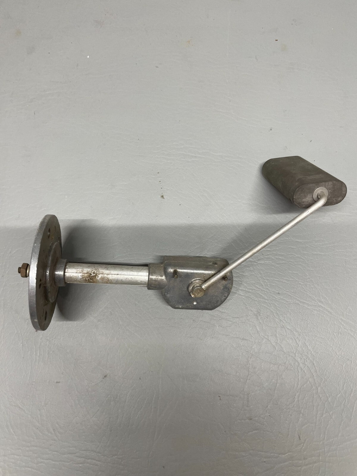 Beechcraft Fuel Transmitter Assy P/N 58-380000-3