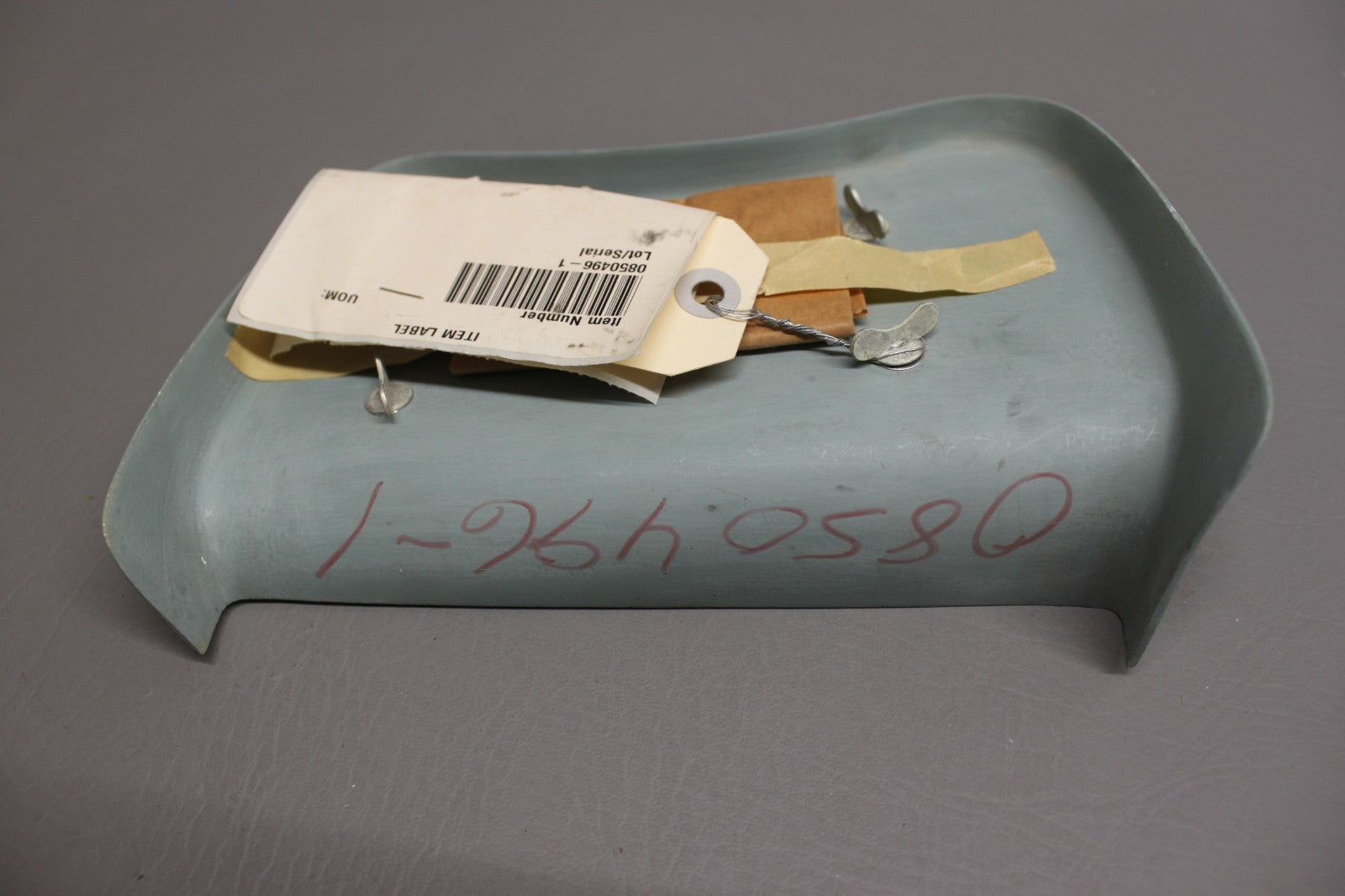 0850496-1 Cessna 310 Winterization Plate