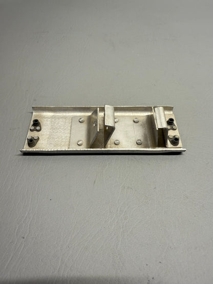 Piper Bracket Assy P/N 95406-000