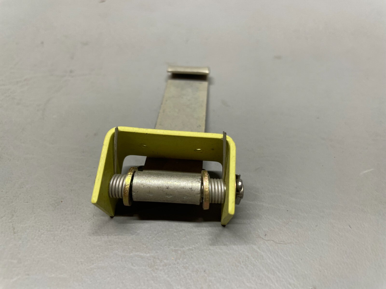 Aircraft Latch Assy P/N 38-410018 (NEW)