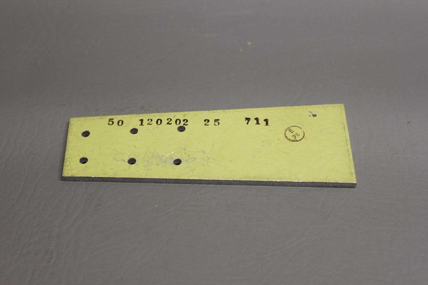 50-120202-25 Beechcraft Plate RH