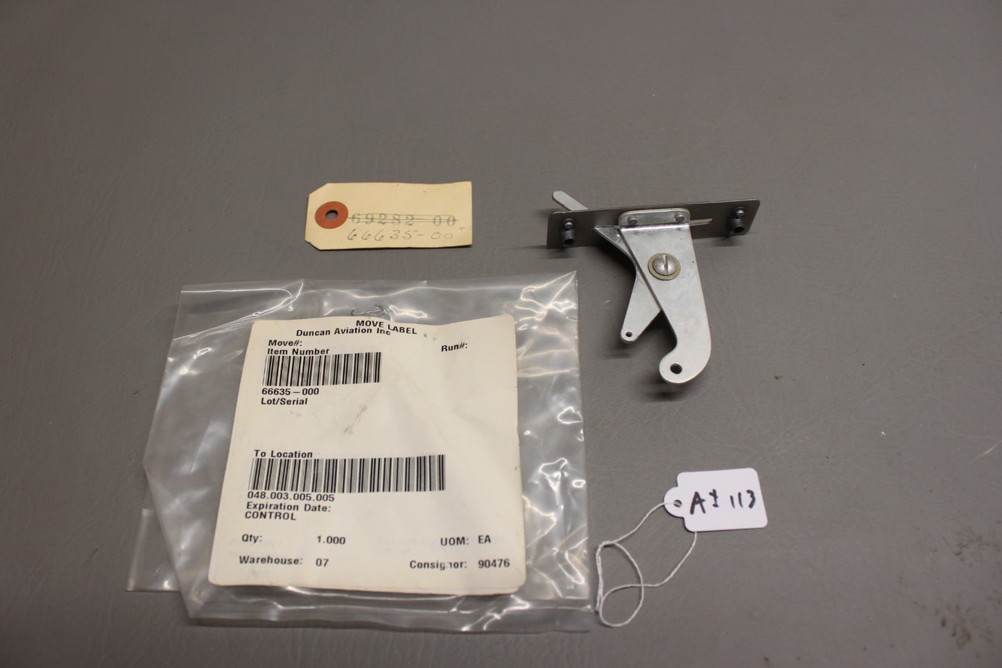 66635-000 Piper Control Assy