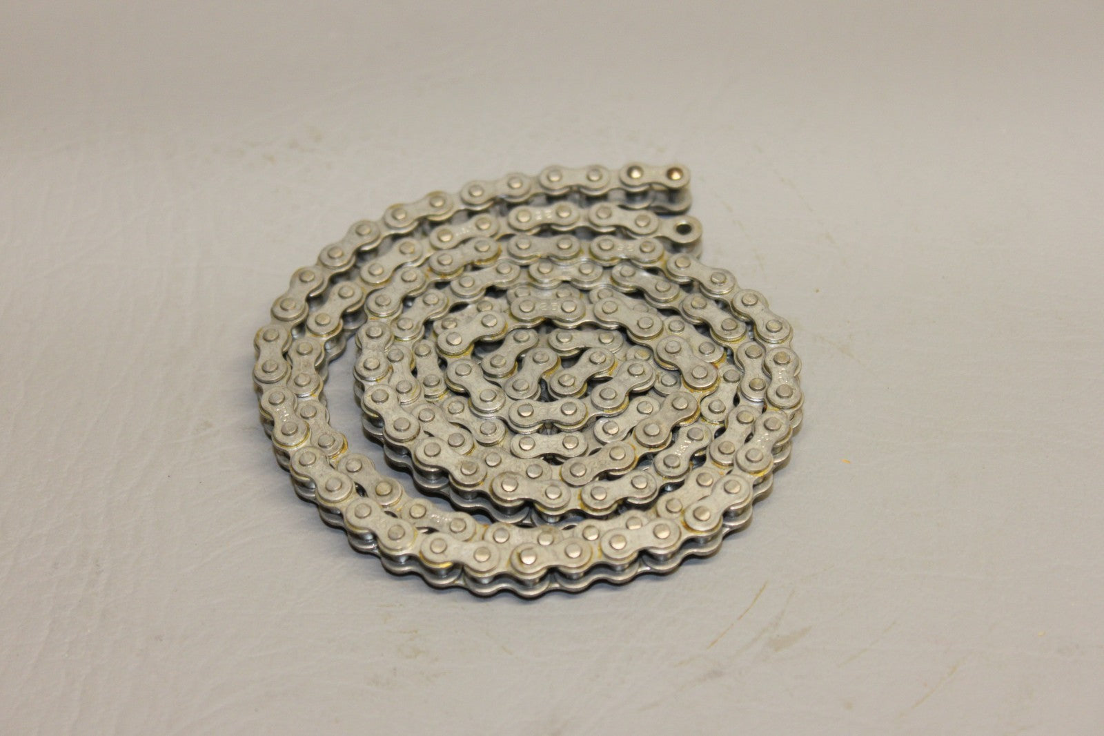 25-146 Twin Commander Pitch Control Chain